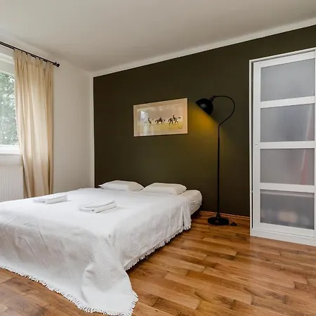 Ne-jen Bed&wine Apartment *